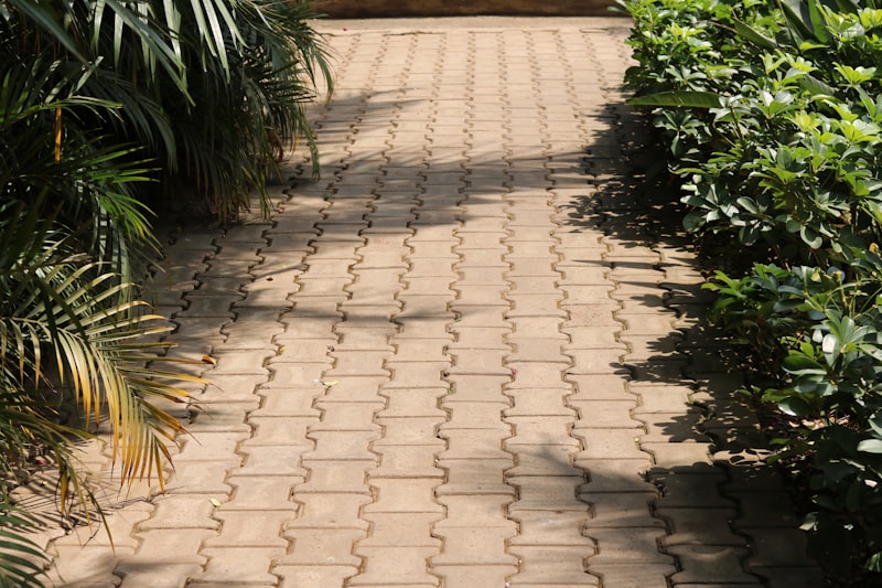 Interlock paving cleaning